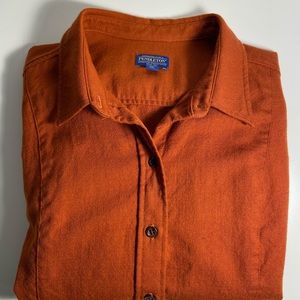 Women’s Pendleton shirt 100% wool